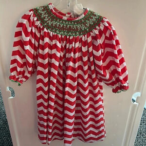 StellyBelly smocked Christmas Dress sjze 4T EUC